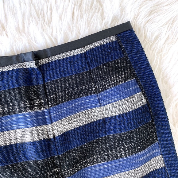 H&M Black Blue White Stripe Mini Skirt - Picture 5 of 7
